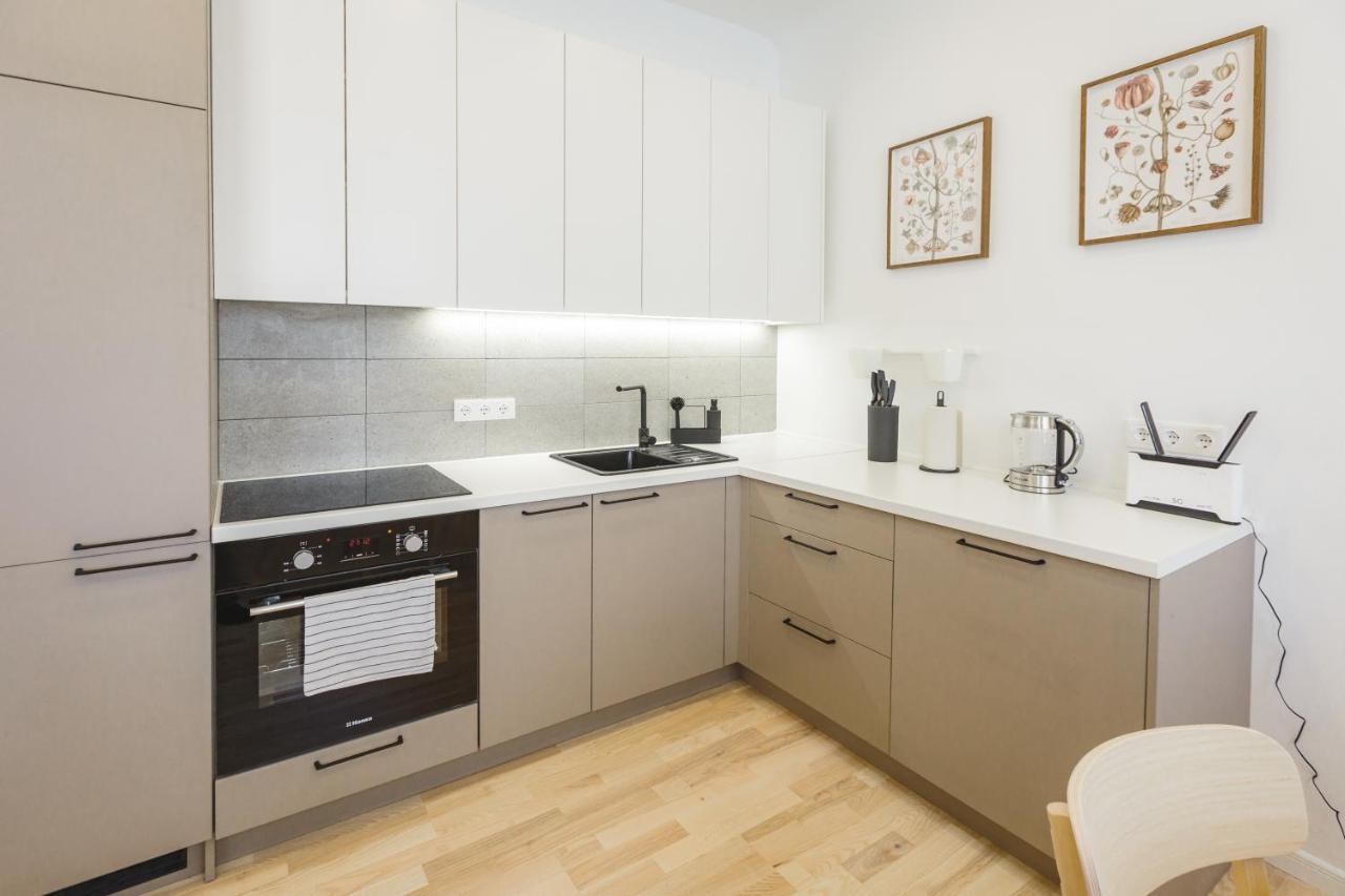 1212 Apartments With Free Parking Ρίγα Εξωτερικό φωτογραφία